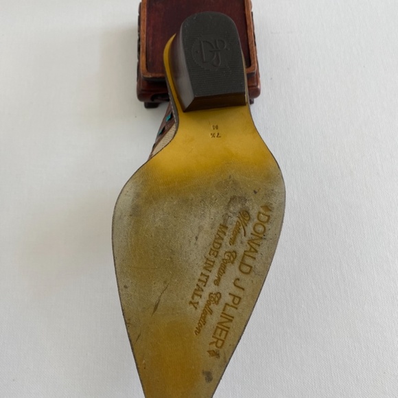 Donald J.Pliner Western Couture Collection Slides - Picture 3 of 7